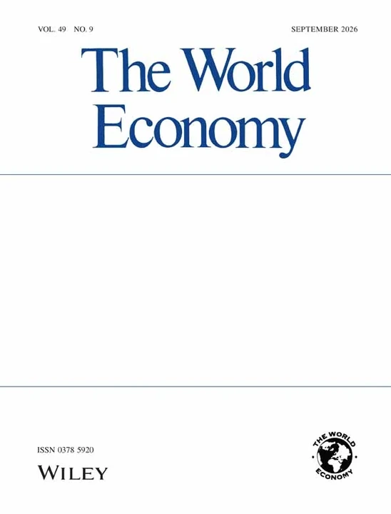 WORLD ECONOMY 期刊封面