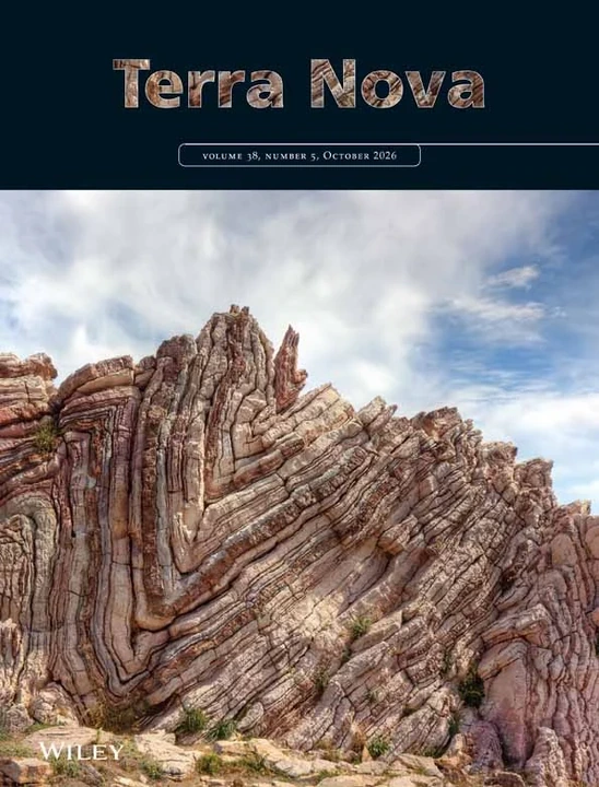 TERRA NOVA journal cover